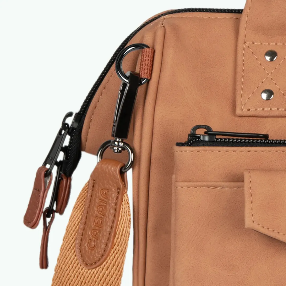 Crossbody Adventurer Medium Moscou