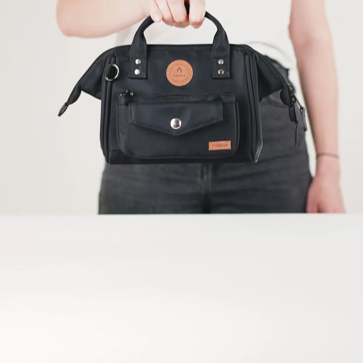 Crossbody Adventurer Small Delhi
