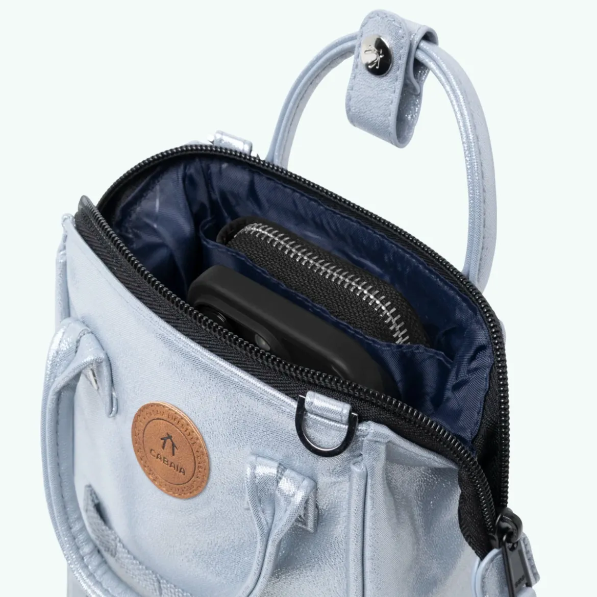 Nano adventurer Fidji