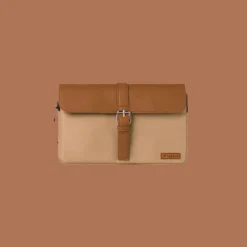 Pochette avant medium Petronas Tour