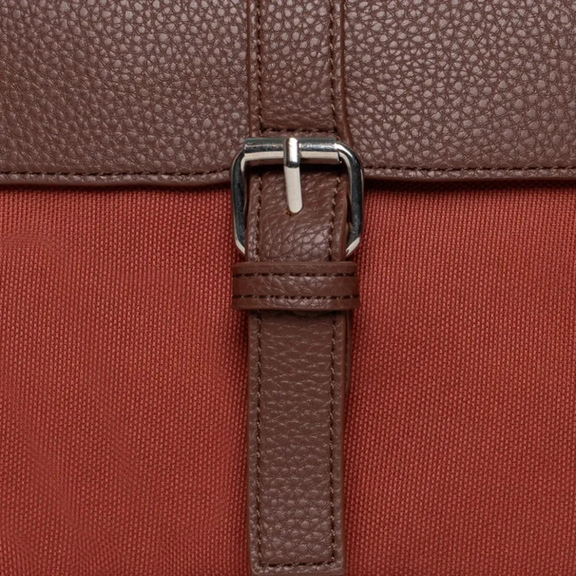 Pochette latérale San Cristobal
